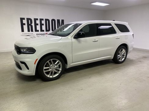 New 2024 Dodge Durango GT image 1