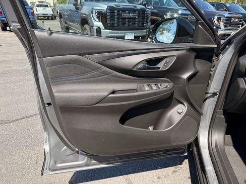 New 2025 Buick Envista Sport Touring w/ Convenience I Package image 10