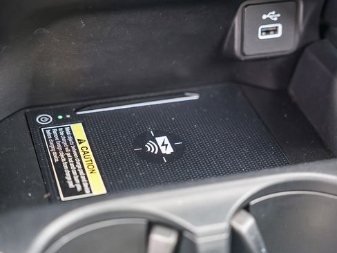 Certified 2025 Honda HR-V EX-L image 16