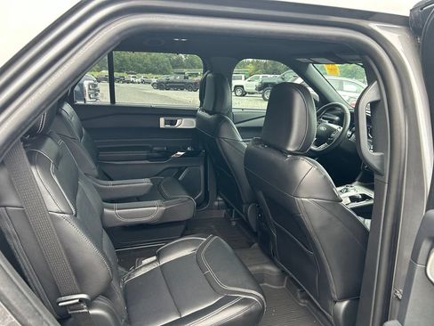 Used 2023 Ford Explorer ST w/ Equipment Group 401A AWD/4WD image 12