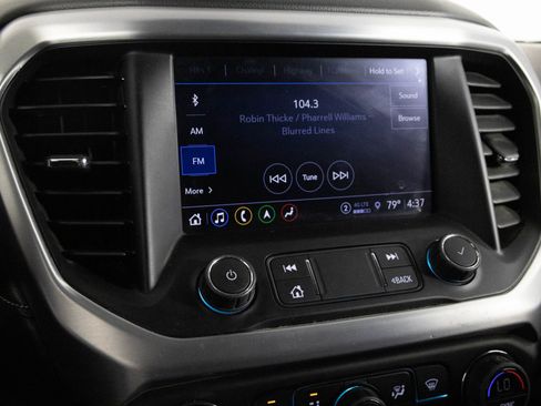 Certified 2023 GMC Acadia SLT image 22