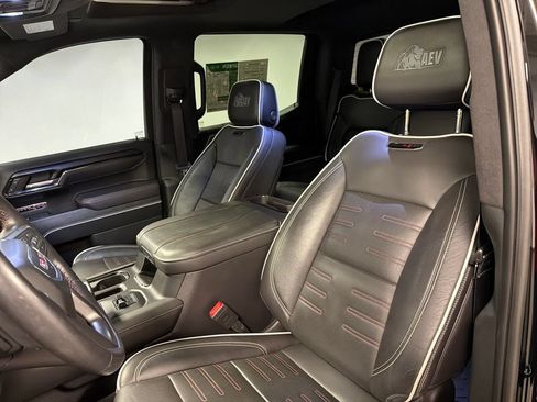 Used 2023 GMC Sierra 1500 AT4X w/ AT4X AEV Edition AWD/4WD image 26