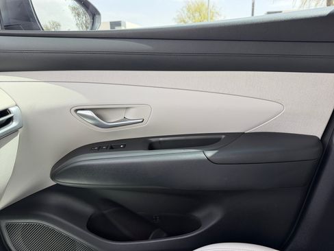 Used 2025 Hyundai Tucson SEL AWD/4WD image 16