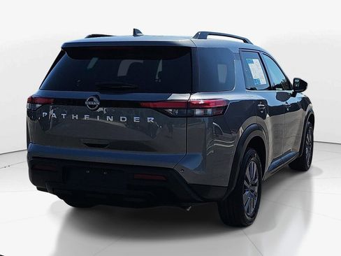 Used 2025 Nissan Pathfinder SV FWD image 6