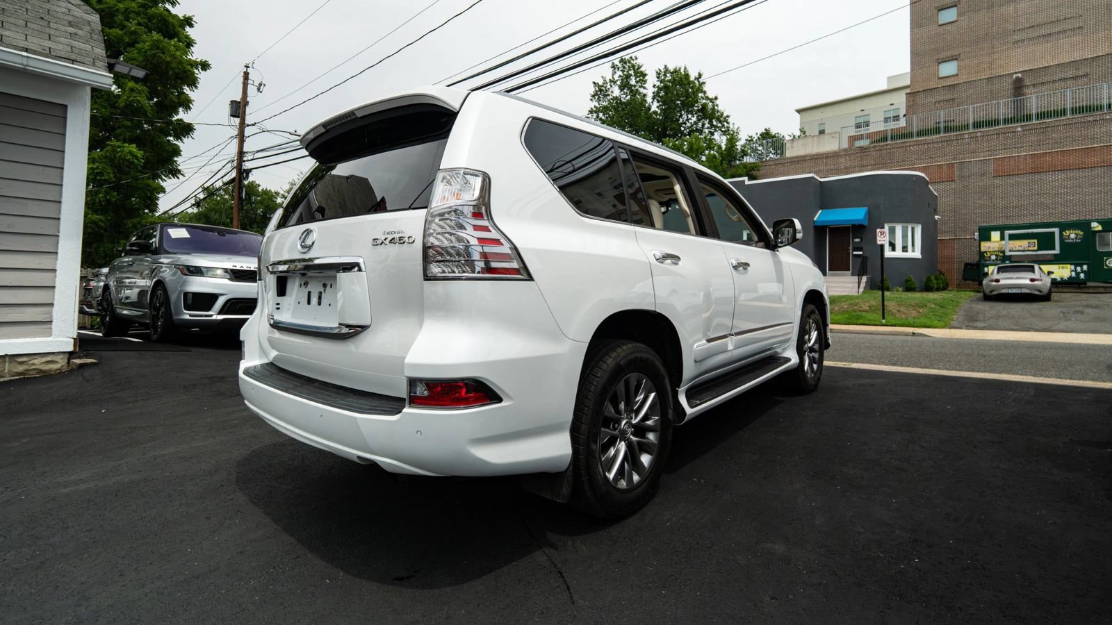 Used 2018 Lexus GX 460 Luxury AWD/4WD image 2