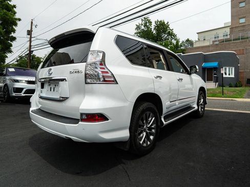 Used 2018 Lexus GX 460 Luxury AWD/4WD image 2