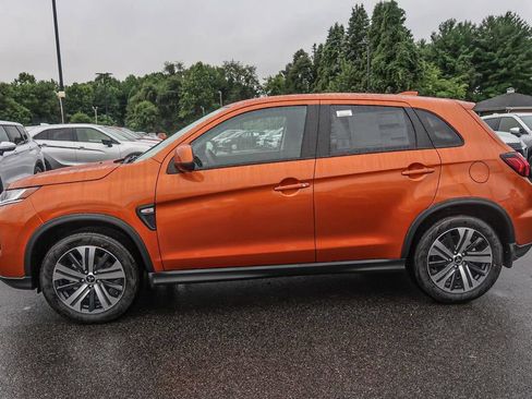 Used 2025 Mitsubishi Outlander Sport ES AWD/4WD image 2