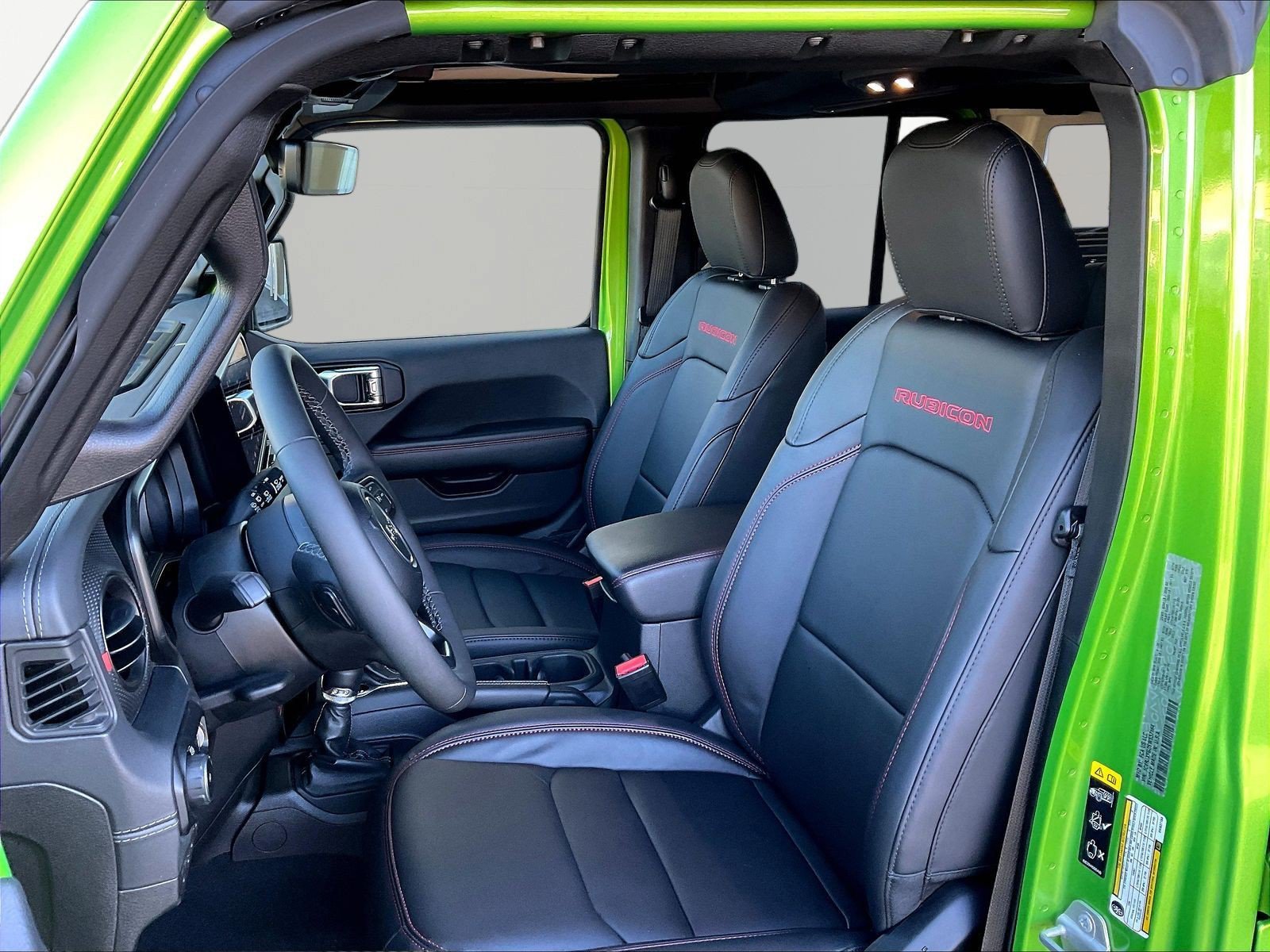 Used 2025 Jeep Wrangler Unlimited Rubicon AWD/4WD image 21