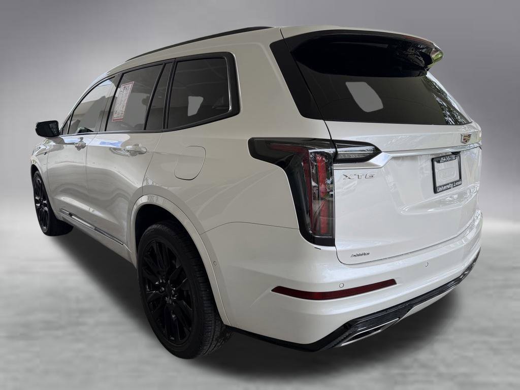Used 2021 Cadillac XT6 Sport AWD/4WD image 4
