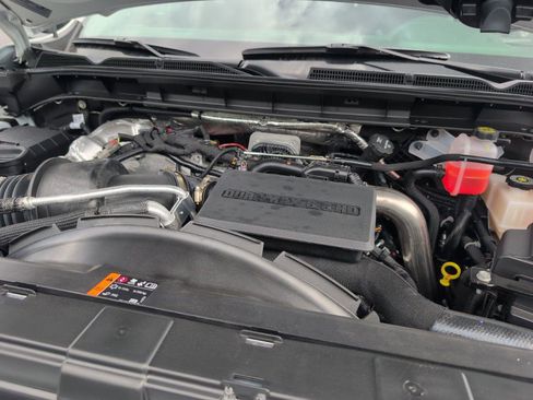 New 2026 GMC Sierra 3500 SLT w/ SLT Premium Package AWD/4WD image 26