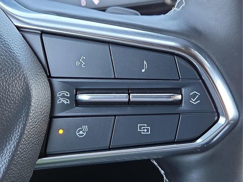 Certified 2024 Chevrolet Traverse LS FWD image 18