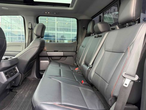 Used 2024 Ford F350 Lariat w/ Lariat Ultimate Package image 31