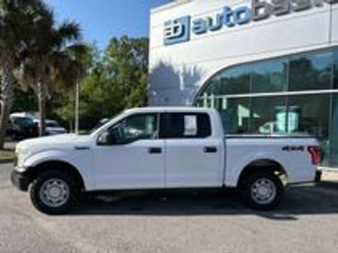 Used 2016 Ford F150 XL w/ XL Power Equipment Group AWD/4WD image 2