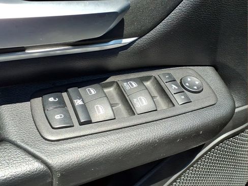 Used 2023 RAM 1500 Big Horn AWD/4WD image 20