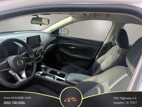 Used 2024 Nissan Sentra SV FWD image 4
