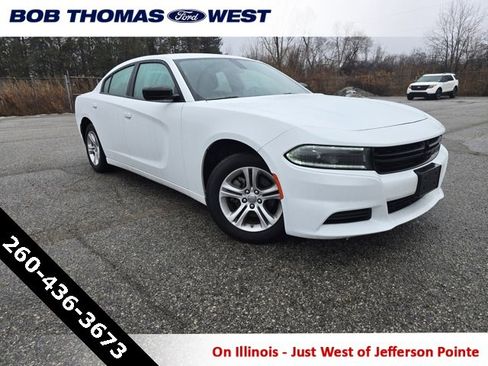 Used 2023 Dodge Charger SXT image 1