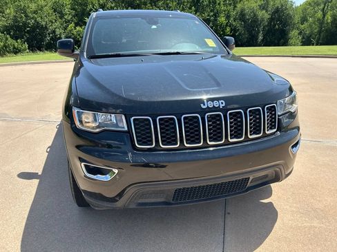 Used 2021 Jeep Grand Cherokee Laredo w/ Security & Convenience Group AWD/4WD image 8