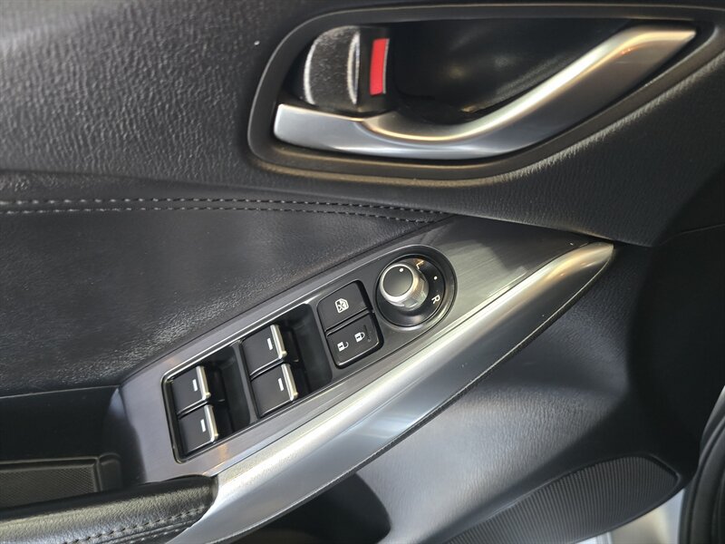 Used 2016 MAZDA MAZDA6 Touring FWD image 18