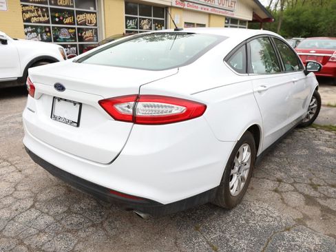 Used 2016 Ford Fusion S FWD image 6