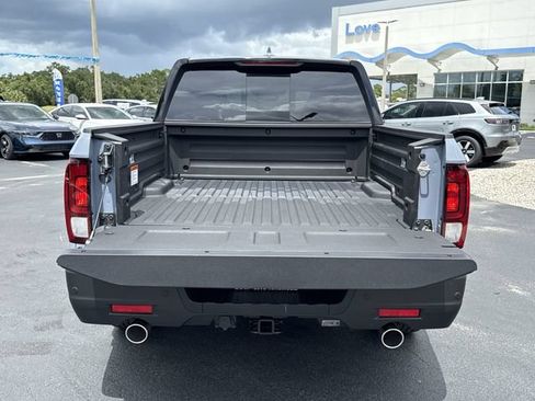 New 2026 Honda Ridgeline Black Edition image 17