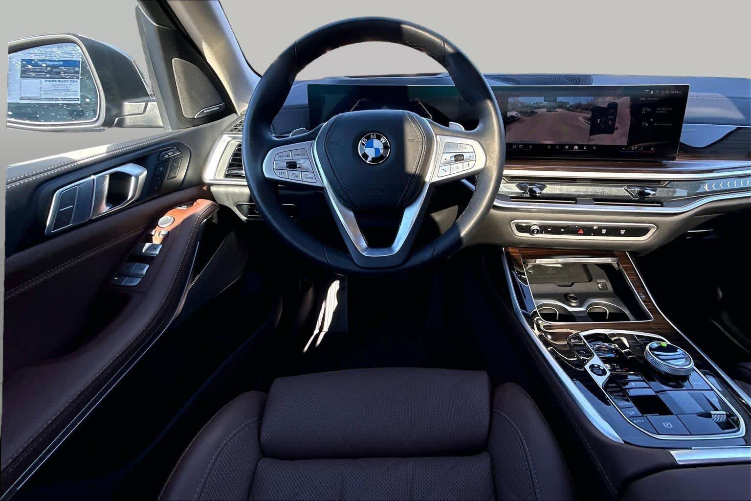 Used 2026 BMW X7 xDrive40i AWD/4WD image 6