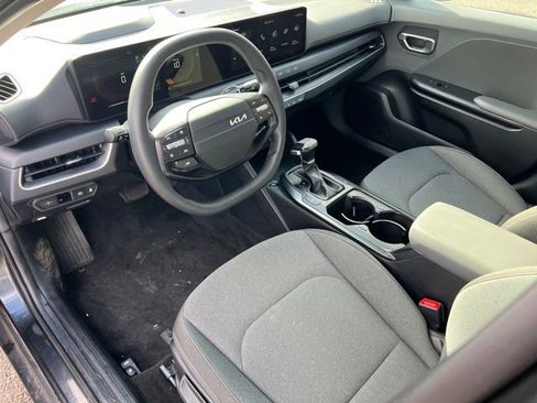 Used 2025 Kia K4 FWD image 15