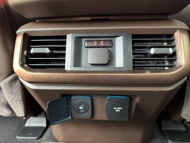 Used 2024 Ford F150 King Ranch AWD/4WD image 18