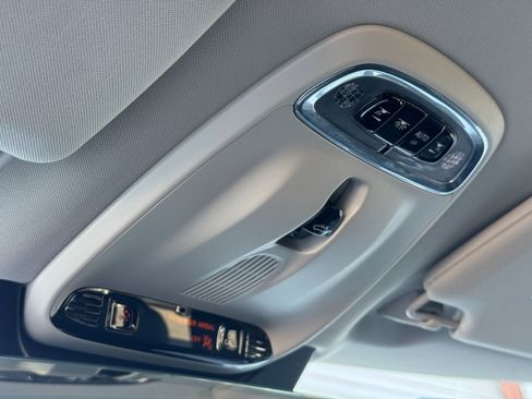 Used 2021 Volvo XC90 T8 Inscription w/ Advanced Package image 33