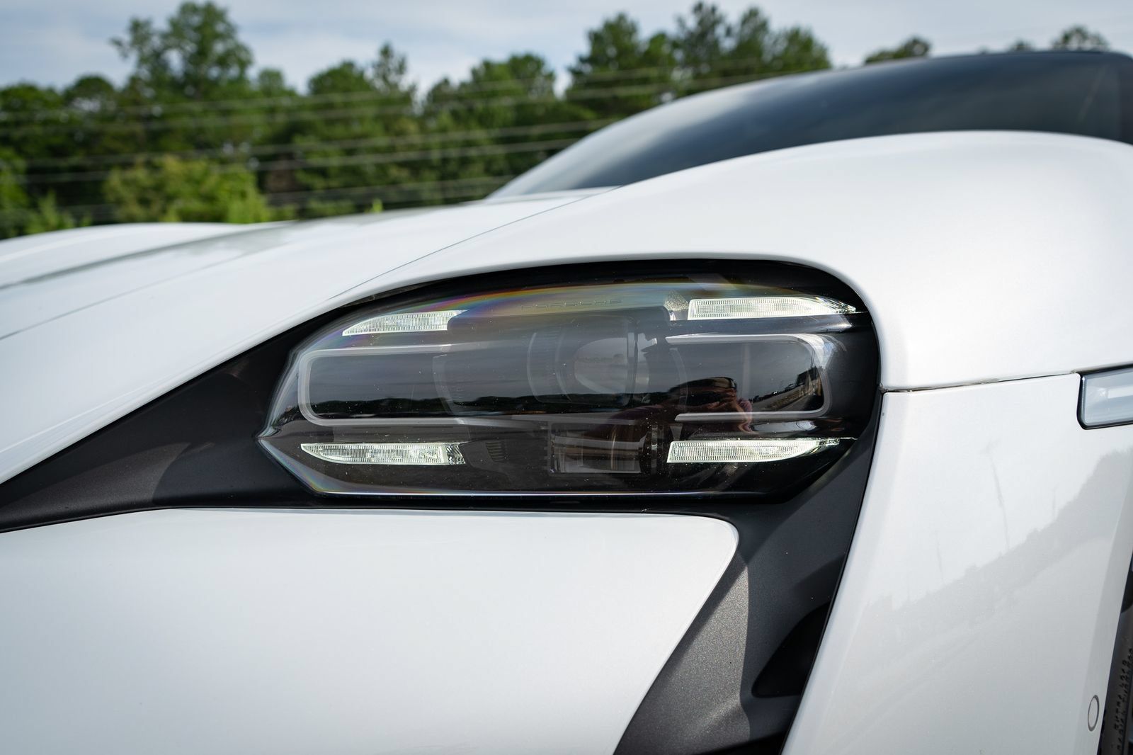 Used 2023 Porsche Taycan RWD image 9