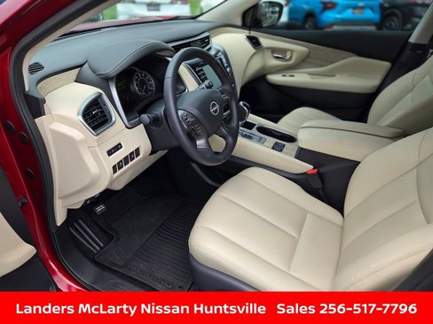 Used 2024 Nissan Murano SV FWD image 17