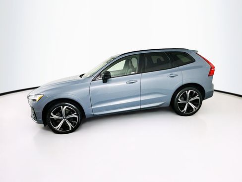 Used 2023 Volvo XC60 B5 Ultimate w/ Protection Package Premier image 4