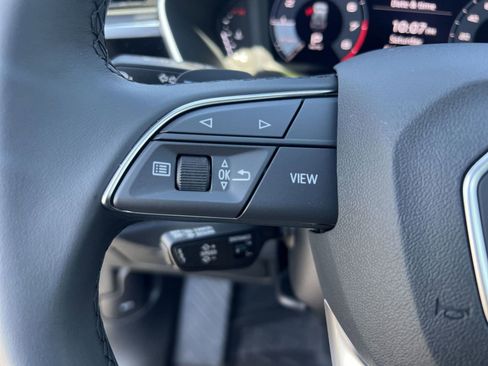 New 2025 Audi Q3 2.0T Premium image 16
