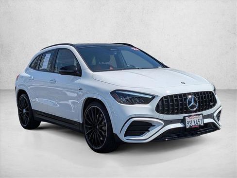 Used 2024 Mercedes-Benz GLA 35 AMG 4MATIC image 3