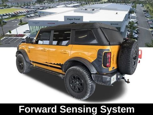 Used 2021 Ford Bronco Wildtrak AWD/4WD image 4