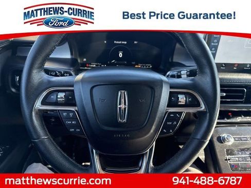 Used 2023 Lincoln Nautilus FWD w/ Premium Package image 17