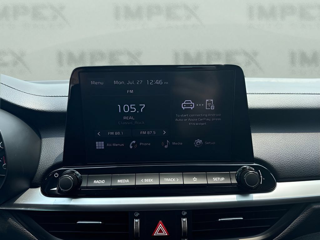 Used 2024 Kia Forte LXS w/ LXS Technology Package FWD image 16