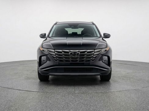 Used 2025 Hyundai Tucson SEL image 2