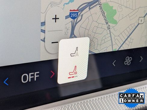 Certified 2025 Ford Explorer Active image 28