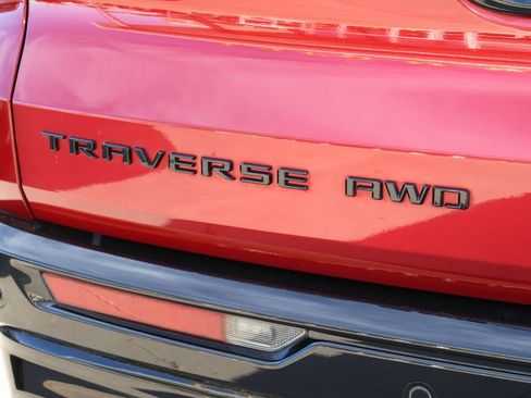 Used 2024 Chevrolet Traverse RS w/ LPO, Floor Liner Package image 7