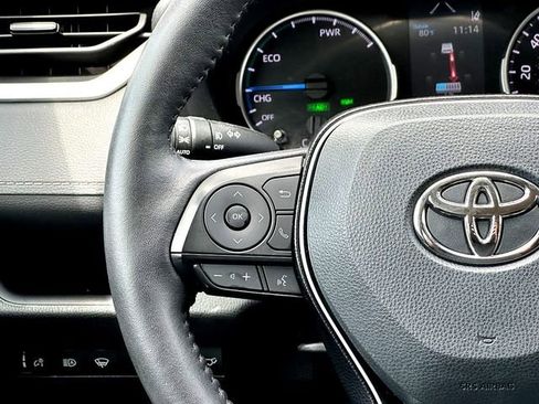 Used 2021 Toyota RAV4 XLE w/ Convenience Package image 23