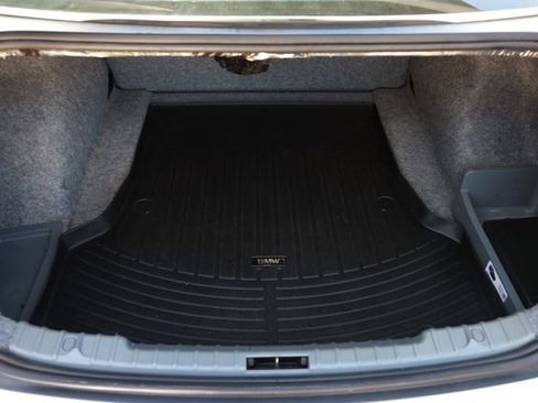 Used 2009 BMW M3 Sedan RWD image 27