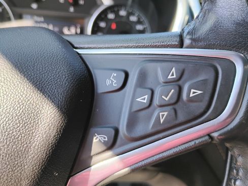 Used 2019 Chevrolet Equinox LT AWD/4WD image 23