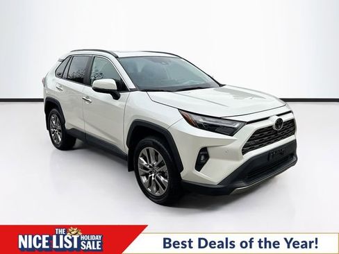Used 2022 Toyota RAV4 Limited image 1