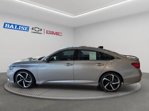 Used 2022 Honda Accord Sport image 4