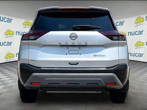 Used 2023 Nissan Rogue SV AWD/4WD image 5
