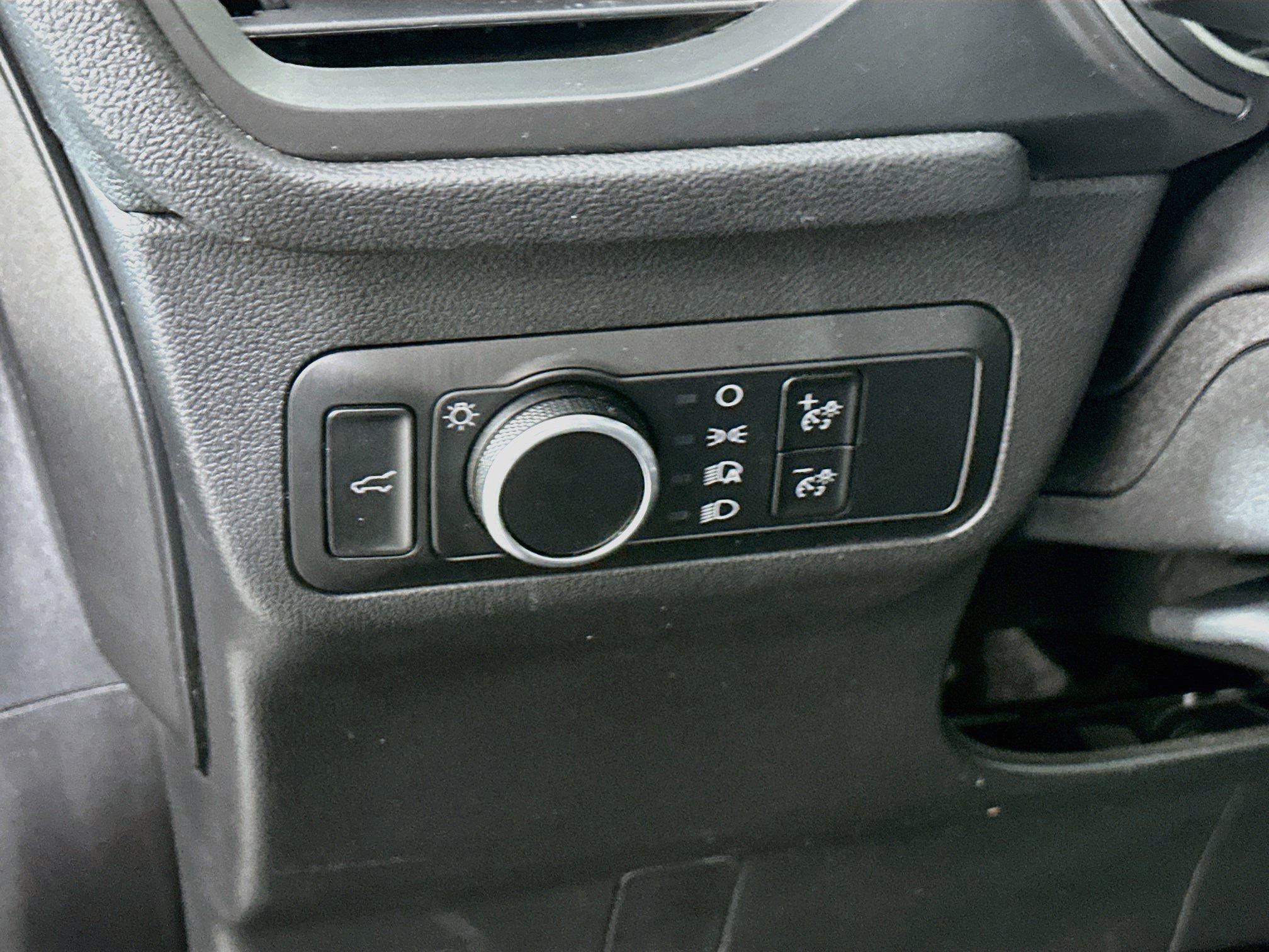 Used 2024 Ford Escape Active FWD image 17