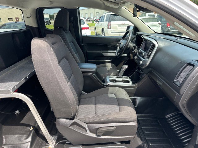 Used 2022 Chevrolet Colorado LT w/ Fleet Safety Package RWD image 24
