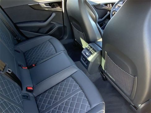 Used 2023 Audi S5 Premium Plus image 16