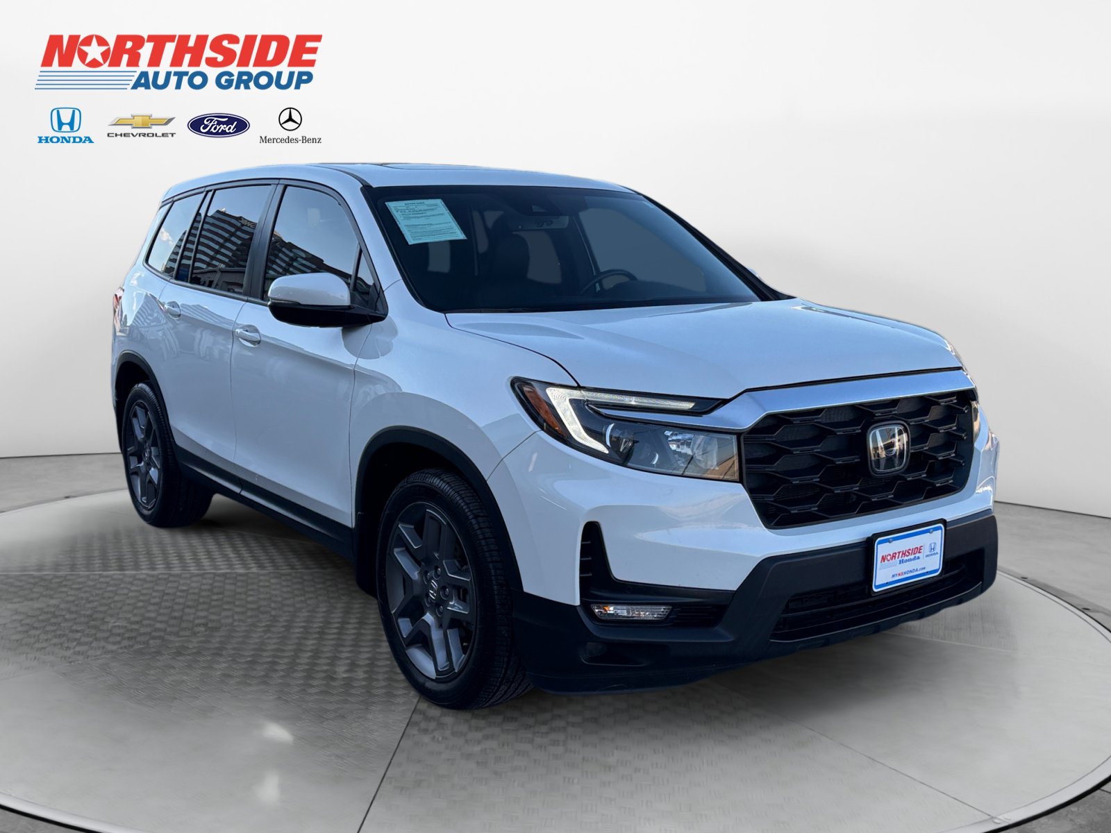 Used 2022 Honda Passport EX-L image 1