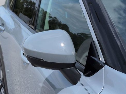 Certified 2023 Nissan Rogue SL image 12